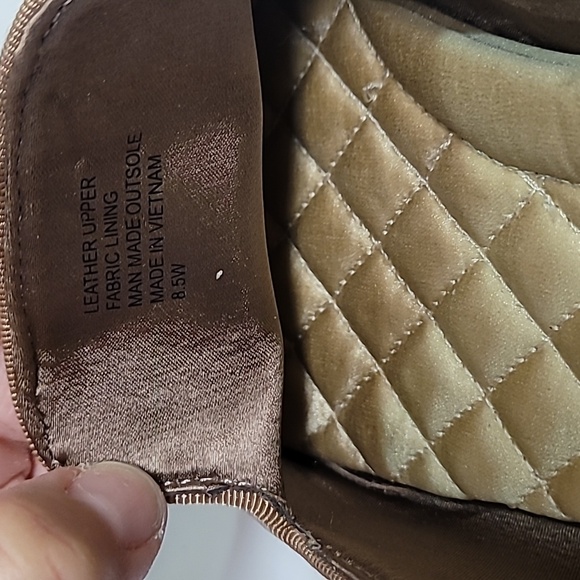 Birdies Tan Suede Loafers Slip-On Elegance - Picture 7 of 12